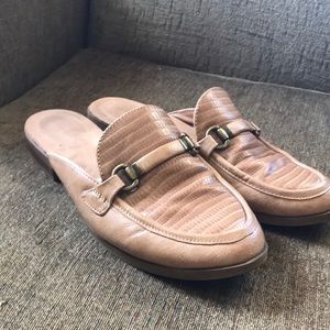 😻bundle 5 for $30😻 tan/brown mule shoes